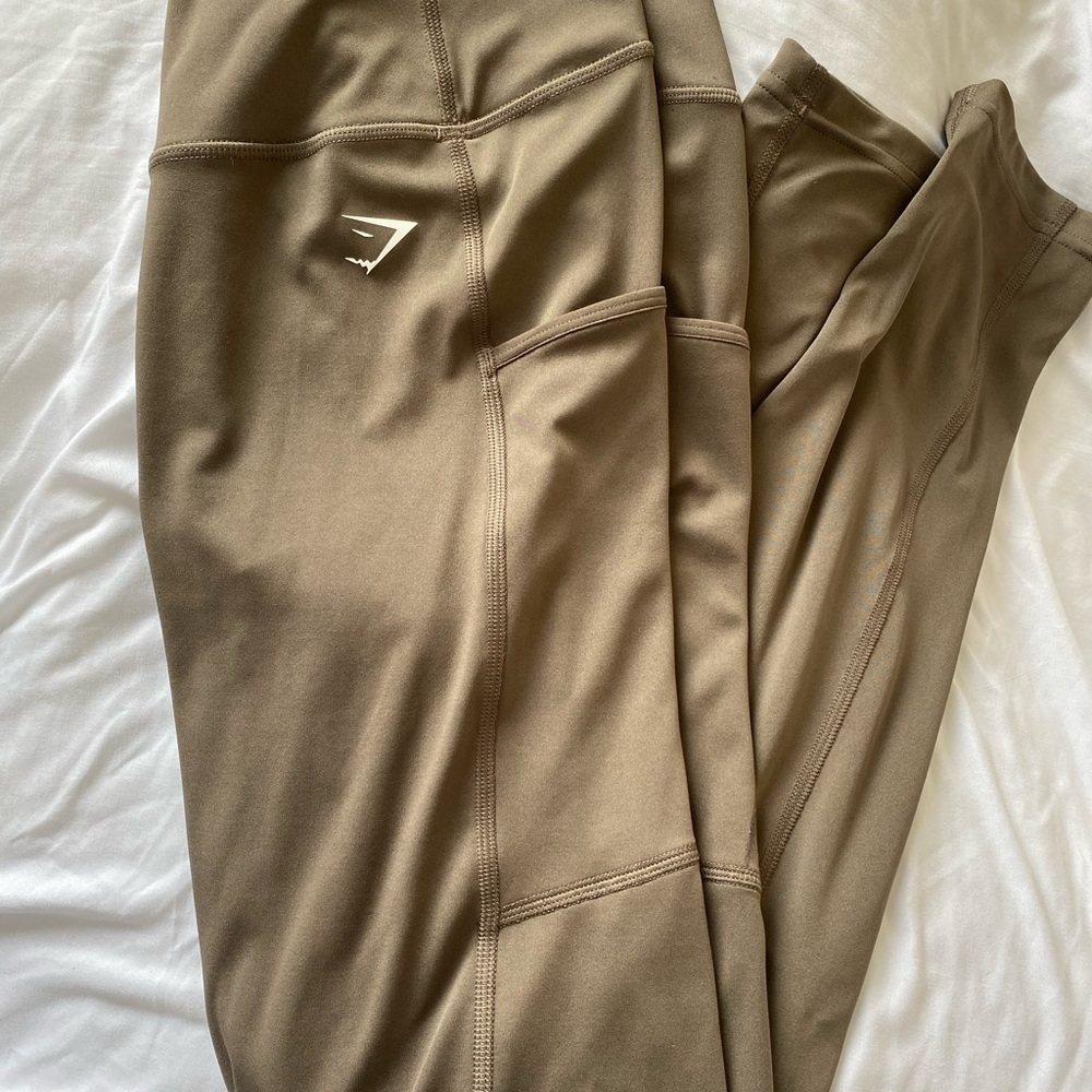 Nwt Camo brown gymshark leggings